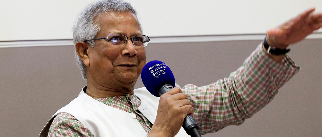 Value the social business: MBS receives Professor Muhammad Yunus & presents its Chair in Microfinance
