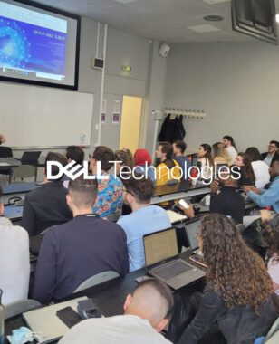 Innovation pédagogique | 12 experts de Dell Technologies décryptent l’impact de la digitalisation sur les stratégies commerciales auprès de 70 alternants de dernière année