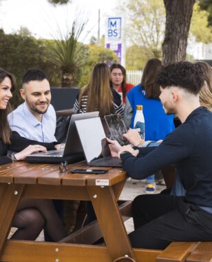 Rentrée 2023-2024 : Montpellier Business School ouvre la possibilité d’effectuer un semestre à l’étranger dès la première année