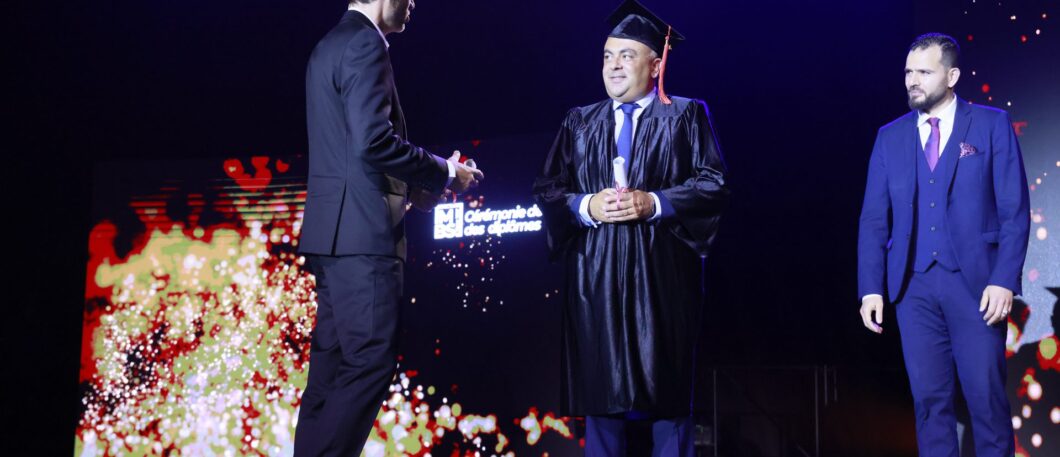 Experience the atmosphere at the 2023 Graduation Ceremony
